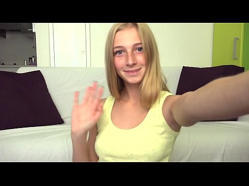 ❤️ Nuair a tha mi air mo leamh tha mi lazily masturbate my pink pussy ️❌ Pornografach aig porn gd.prendiporno.ru ﹏