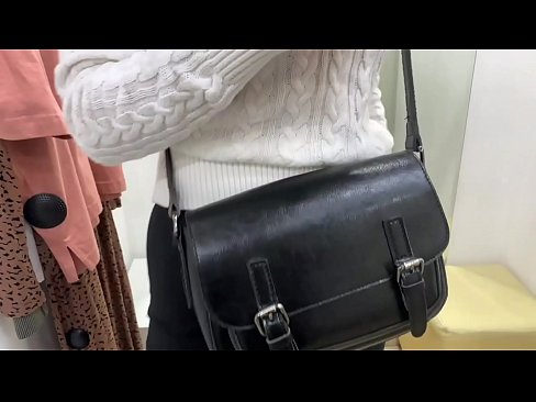 ❤️ Masturbation poblach den ghalla òg FeralBerry le dildo anns an t-seòmar suidheachaidh ️❌  Pornografach  aig porn gd.prendiporno.ru ﹏